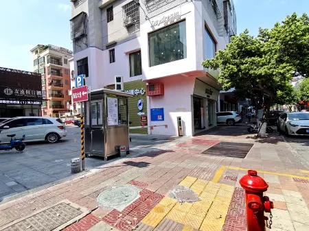 YOUYI HOLIDAY HOTEL
