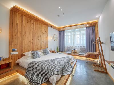 Bannuan Time Hotel