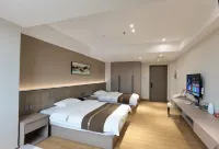 Lufeng Yihao Hotel