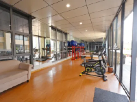 Vienna Hotel (Zhangjiagang Passenger Station) Hotels in Zhangjiagang