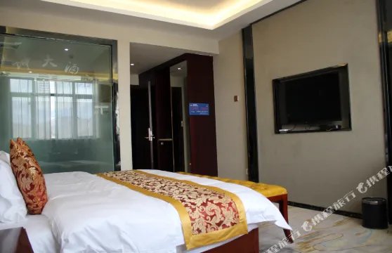 措勤信坤大酒店