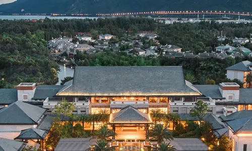 HUALUXE Kunming by IHG
