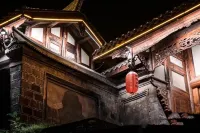 Leshan Fanyue Hotel (Suji Ancient Town)