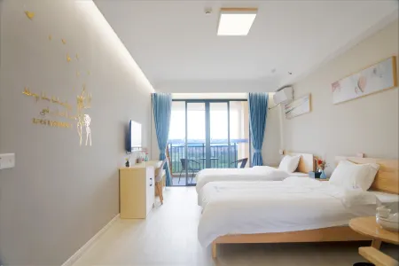 Jubilee Seascape Hotel, Emerald Bay Отели рядом с достопримечательностью «Liu'ao Peninsula»