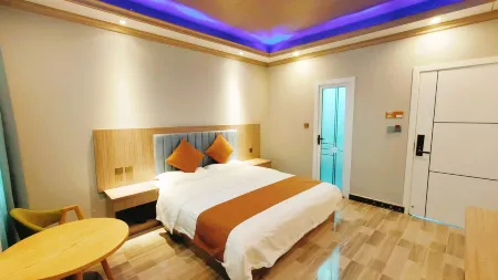 Qingmuchuan Dry Boat House Fashion Hotel Отели в г. Нинцян