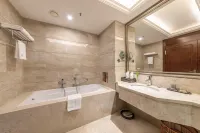 Hamburg Garden Hotel Hotel in zona Guanghan Branch， Civil Aviation Flight University of China