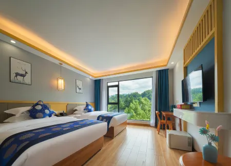 Qingxi Light Luxury Hotel