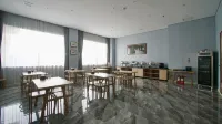 Lanting Business Hotel (Wenshui North Second Ring Road) Hotels in Wenshui