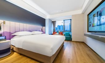 Manlu CC Hotel (Zhengzhou Erqi District Taihong Jianye International City Branch)