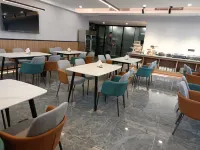 PARK ONE HOTEL - sarapan