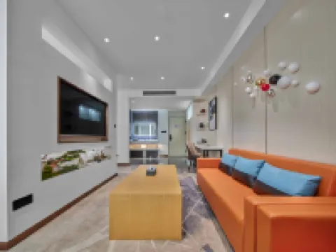 Jia Lun Hotel Hotels in Qiaojia