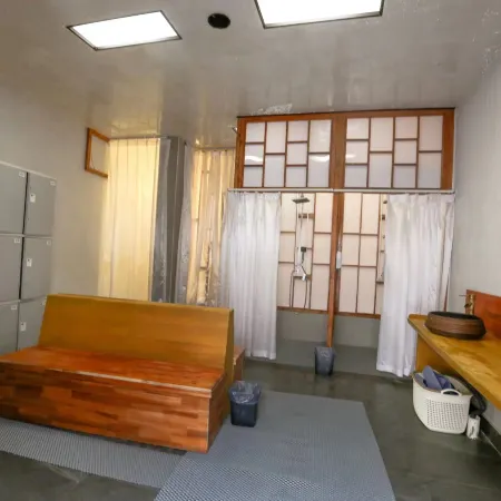 Kangding Gaqu Hot Spring Homestay