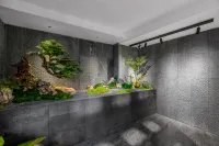 Kunming Dianchi Huayuxu Boutique Bieyuan