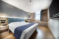HUASHU·YI Hotels near Jiading Bus Anting Hejing Road Station