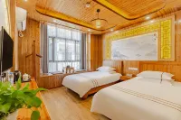 Wuyuan Fanglin Residence Hotels near Minsu Fengqing Street