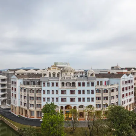 Changsheng Hotel