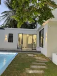 Sanya West Island Yunxi One-night Designer Homestay Các khách sạn gần West Island
