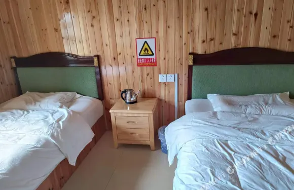 哈巴河白哈巴山莊