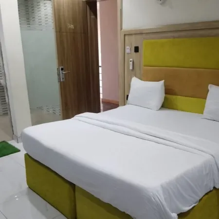 Groovy Hotel Akure