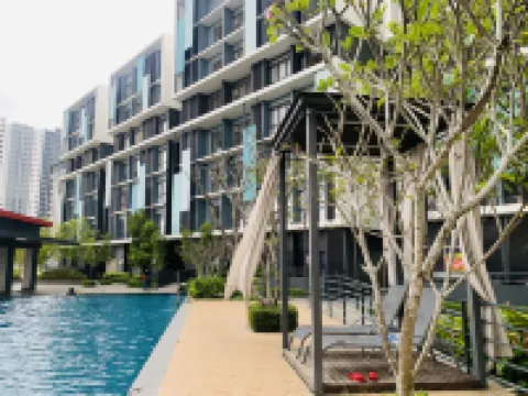 CoreSoho Suite by BKAstaycation KotaWarisan Sepang KLIA Airport, Free Wifi