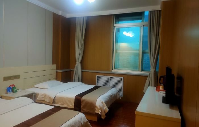 Fugu International Trade Jinji Business Hotel