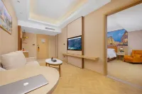 Vienna Hotel (Shantou Chaoyang Station Gurao Branch) Отели рядом с достопримечательностью «Yong'an Pavilion»
