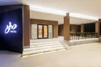 Motel Hotel (Yantaishan Scenic Area Suochengli Cultural Street) Отели в г. Яньтай