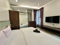 Comfort • Gather | Near CIQ | 5B3B - Bungalows