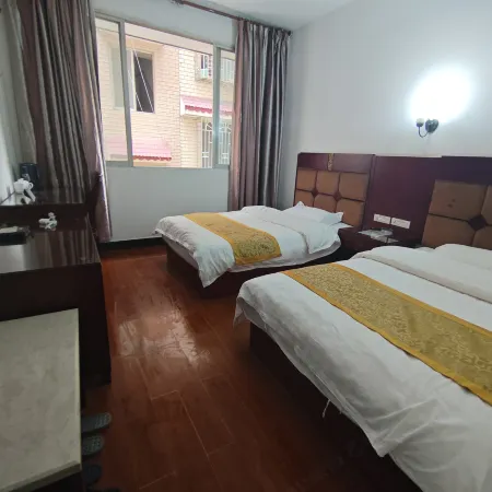 Jiulong Hotel (Guilin High Speed Railway North Station Shop)