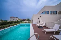 Taicang Jiangwai Resort (Changjiangkou Tourist Resort Area) - Pools
