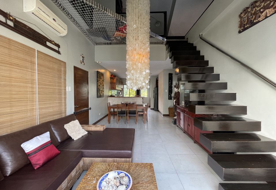 1. 3 bedroo..