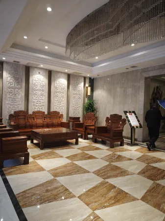 Fangyuan Lizhi Homestay Отели рядом с достопримечательностью «Shaanxi Railway Engineering Vocational and Technical College - Teaching Building»