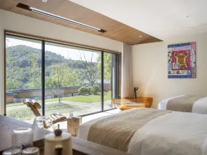 願景·詩集嶺野奢狩獵飯店