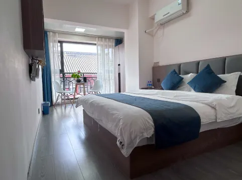 Chu Xionglu Mingge Inn