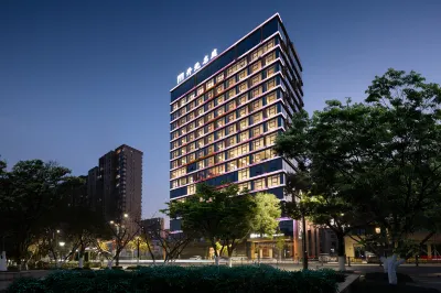 MAISON NEW CENTURY