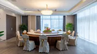 Sichuan Airlines Golden Panda(Xi'an)Hotel Hotels in Xianyang