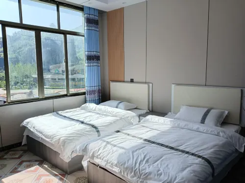 Shanshuijian Homestay