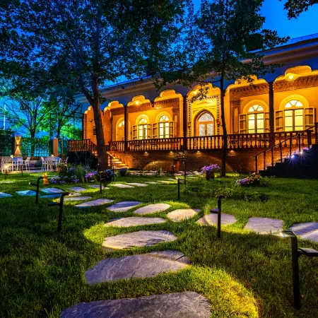 Phoenix Tree Courtyard(Boutique Inn)