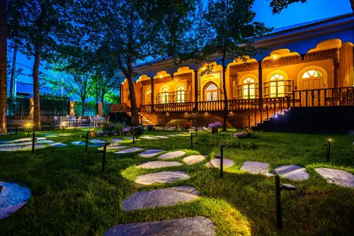 Phoenix Tree Courtyard(Boutique Inn)