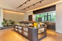 Journey Hotel - breakfast