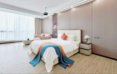 CloudHaven CineLodge