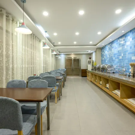 Home Inn · Neo (Baoji Tangchao City Wanda Plaza Store)