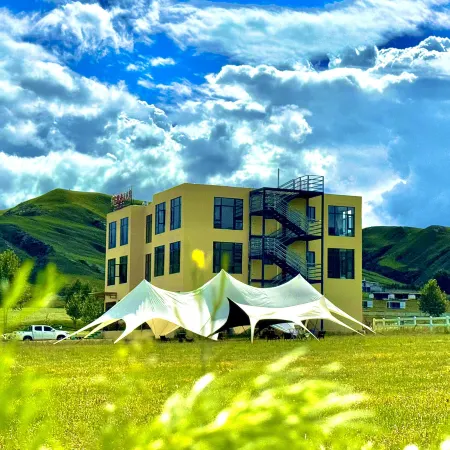 Muya Kangzhuang Hotel