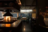 Hailuogou Milu Soooan Snowview Luxury Hot Spring Homestay - 5-Star