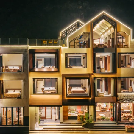 Shiwu · EverHill Onsen Retreat