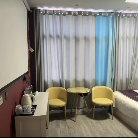 MI NI Hotel