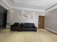 Hulunbuir Yuanjiaqin Hotel - Inns