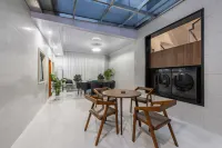 Xunmengju Homestay (Yao Hu Town)