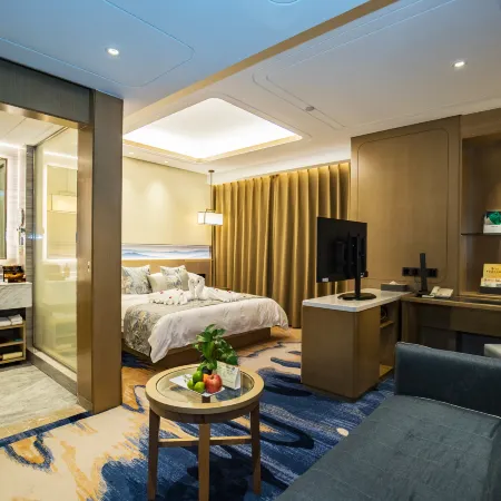 Golden Spring Hotel