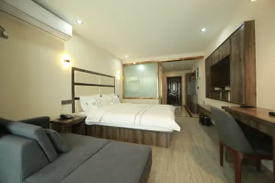 South Fujian monochrome hotel chain
